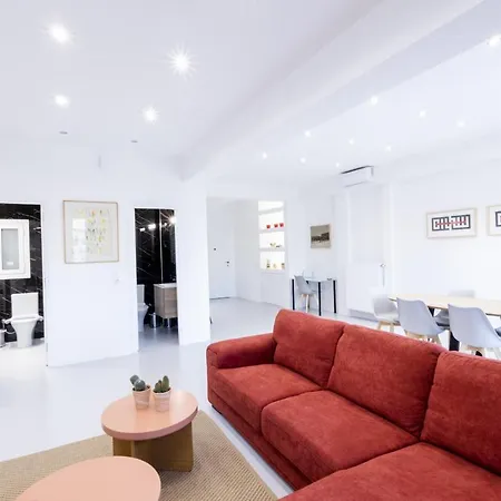 Comfort Sunny Hub With 2 Bdr Apartment Athens