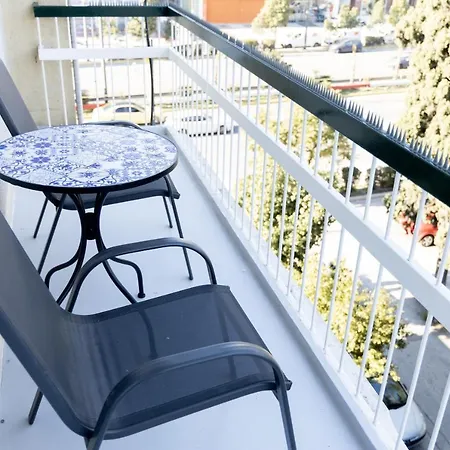 Comfort Sunny Hub With 2 Bdr *